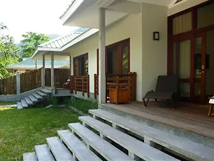 Aparthotel Fleur De Sel Anse Royale